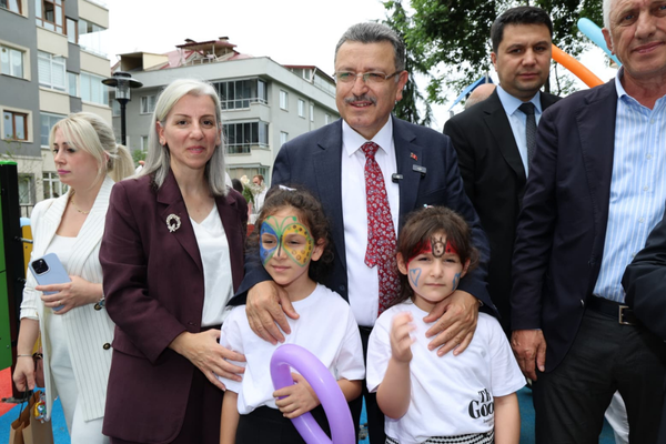 Trabzon'da &Prime;Bizim Çocuk Yaşam Merkezi&Prime; hizmete açıldı