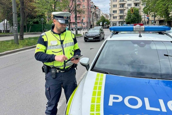 Sofya’da ehliyetsiz sürücü ve yasa dışı yarışa ceza