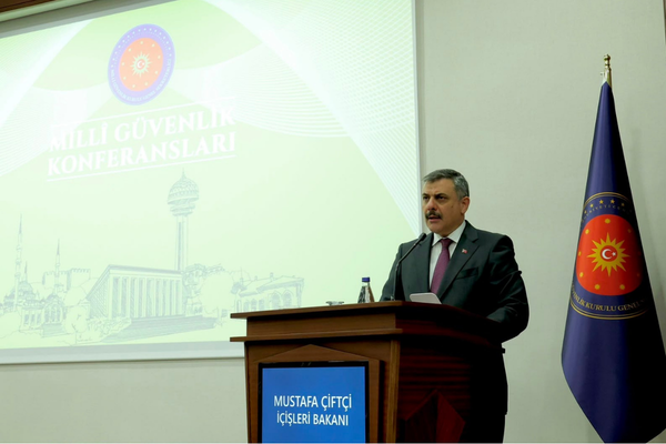 Bakan Çiftçi, Kazakistan İçişleri Bakanı Sadenov ile görüştü