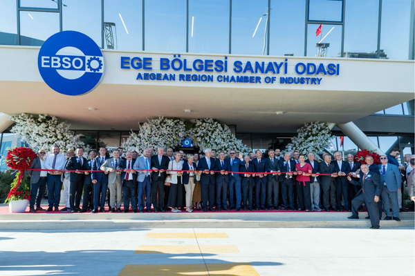 EBSO'nun yeni hizmet binası İzmir'de açıldı