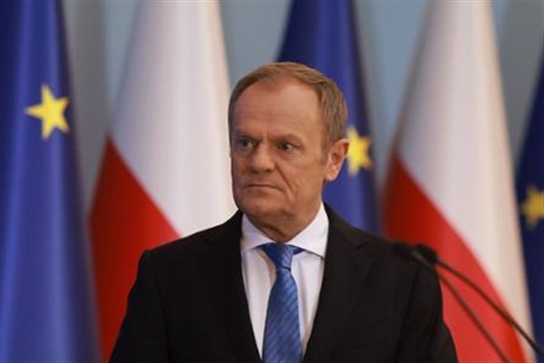Tusk: Ukrayna ile ciddi ve dostane bir diyaloğa hazırız