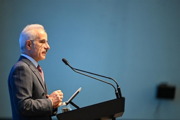 Bakan Uraloğlu: Milli tren 22 Temmuz'da hizmet verecek