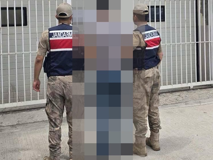 Aranan Şahıslara Geçit Yok: 9 Yıl Kesinleşmiş Cezası Olan Hırsız Yakalandı!