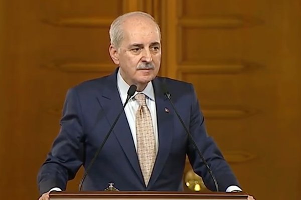 Kurtulmuş, Yeni Yol Partisi Heyetiyle TBMM'de bir araya geldi