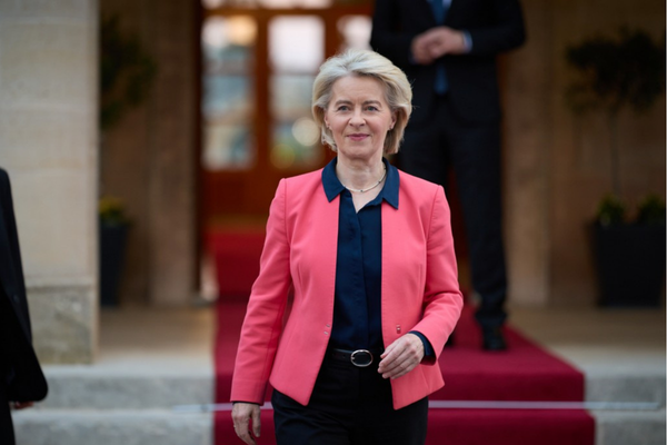 Von der Leyen: Avrupa'nın sosyal modeli kim olduğumuzu tanımlar