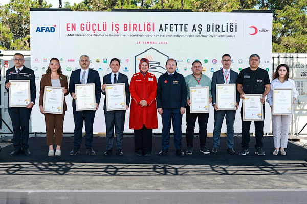 İzmir, &Prime;Afet Beslenme Akreditasyonu&Prime; elde etti