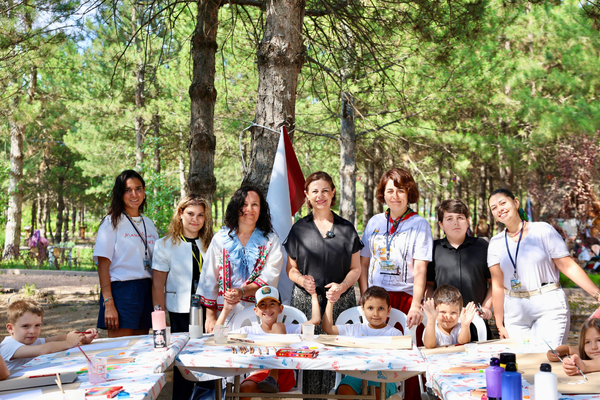 Eskişehir'de doğada ebeveyn çocuk buluşmaları renkli anlara sahne oldu