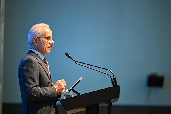 Uraloğlu: Ayasofya’nın aslına rücu edişinin üzerinden 6 yıl geçti