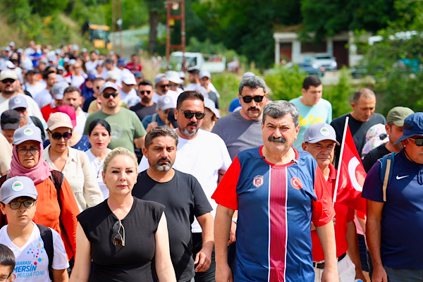 Toroslar’da geleneksel doğa yürüyüşleri devam ediyor