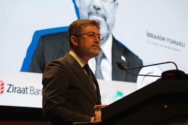 Yumaklı:  Fransa’daki orman yangınları için 2 yangın söndürme uçağı gönderdik