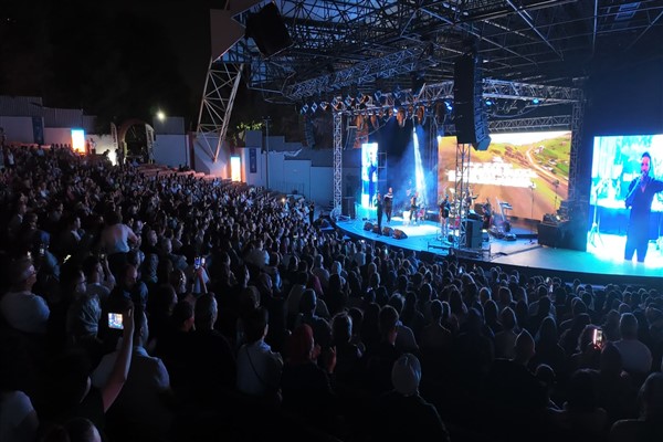 Uluslararası Bursa Festivali'nde Karadeniz ezgileri seslendirildi
