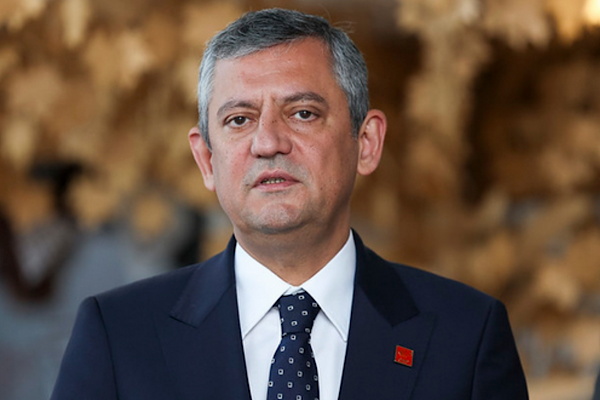 Özel: Millet sel olmuş akıyor, önünde hiçbir kütük duramaz