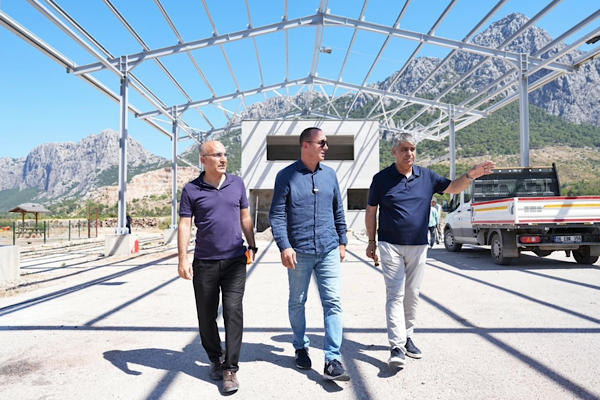 Konyaaltı’nda Hacısekililer Mahallesi’ne sosyal etkinlik alanı kazandırılıyor