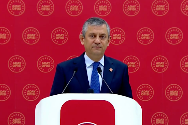 Özel, bağış mesajlarını paylaştı: Milletimizin desteğiyle büyüyen bir yürüyüş