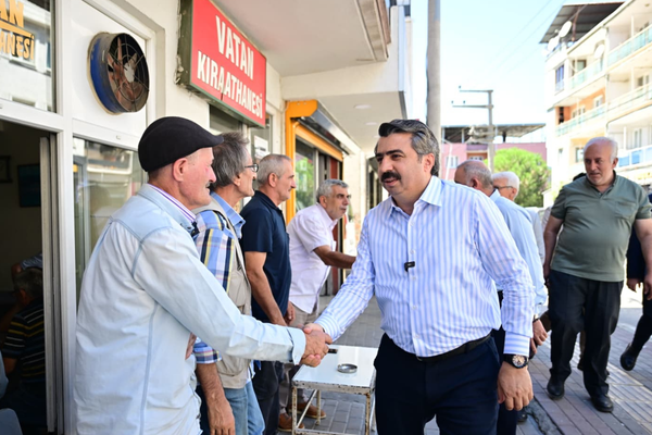 Başkan Yılmaz, Çiçek Caddesi esnafını ziyaret etti