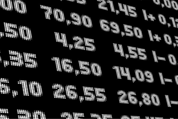 BIST 100'de temkinli görünüm sürüyor: Direnç seviyelerine dikkat çekti
