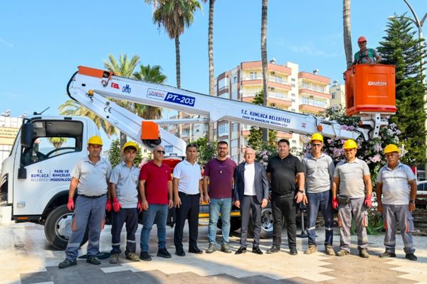 Kumluca Belediyesi filosuna hidrolik platform aracı kattı