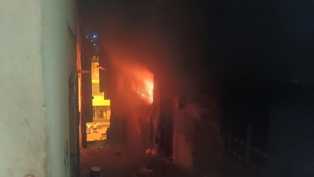 Haliliye’de Ev Yangını: Alevler Korkuttu