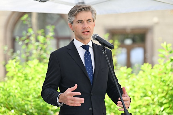 Budrys: Rusya’ya yönelik baskı artırılmalı