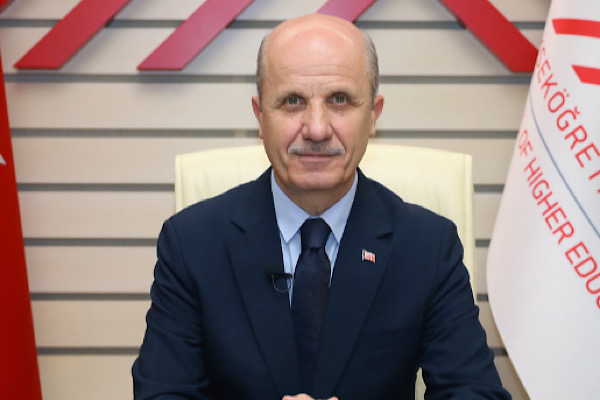 Özvar: Genç akademisyenler için yurt içi yabancı dil eğitim programı başvuruları başladı
