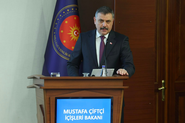 Çiftçi: Esenyurt’a yeni hükümet konağı ve emniyet müdürlüğü geliyor