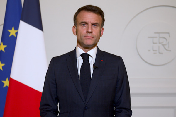 Macron: Birleştirici bir yarış, Fransız gururunun kaynağı