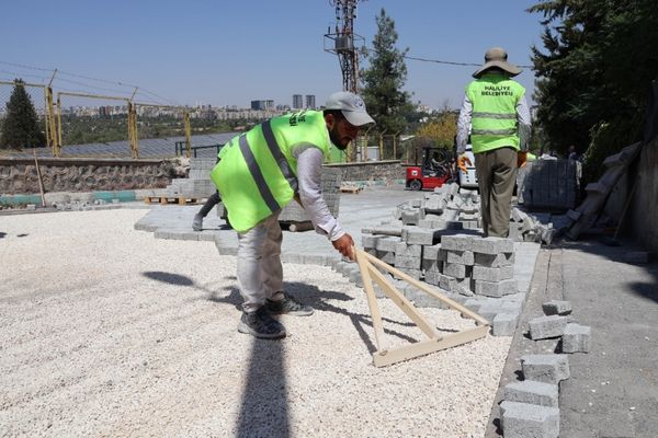 Haliliye’de yol çalışmaları sürüyor