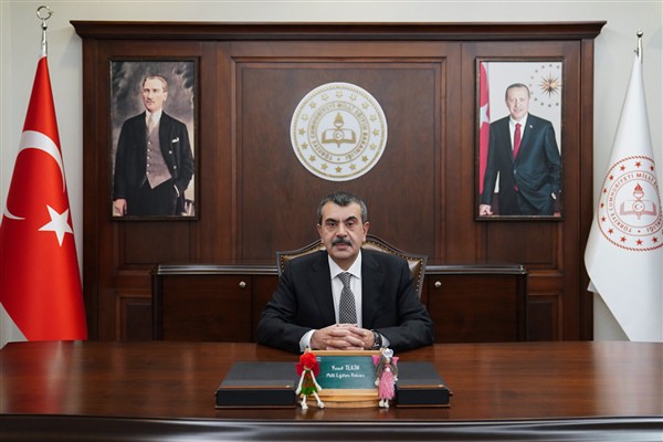 Bakan Tekin, Şırnak’ta eğitim çalışmalarını değerlendirdi