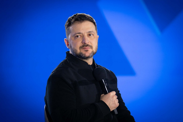 Zelenski: Ukrayna güçleri Novorossiysk'teki deniz üssünü hedef aldı
