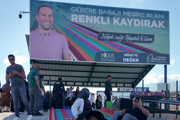  Niğde’de 280 metrelik kaydırak 24 günde 33 bin kişiyi ağırladı