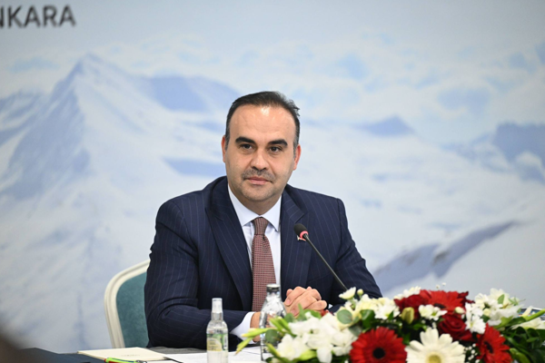 Kacır: Afyonkarahisar'da KOBİ'lerimize 2 milyar liralık destek sağladık