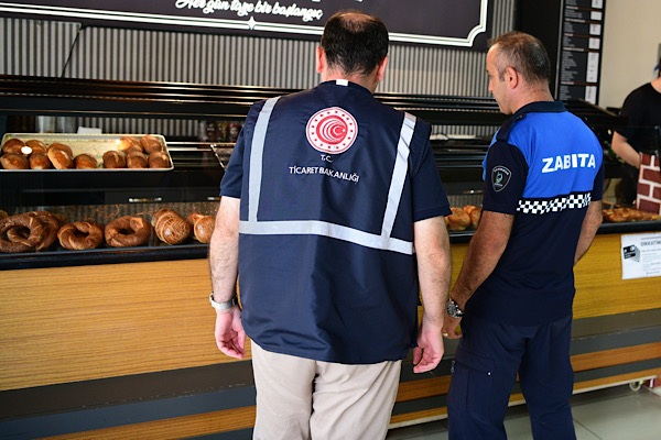 Çayırova’da kırtasiye ve unlu mamul işletmelerine denetim