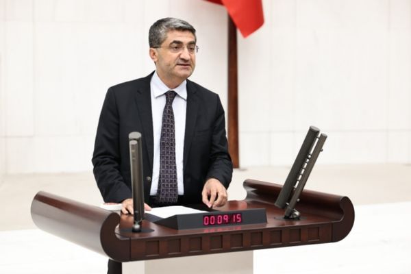 Ekmen: Güvenlik korucularının hakları yeniden ele alınmalı