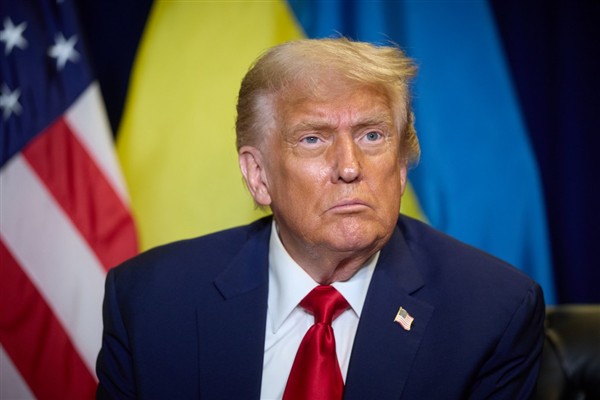 Trump’tan Umman’a Hürmüz Boğazı tehdidi