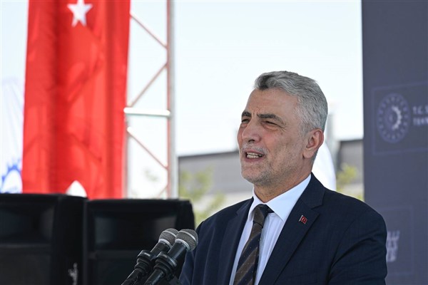 Bakan Bolat, Aksaray Ticaret ve Sanayi Odası’nı ziyaret etti