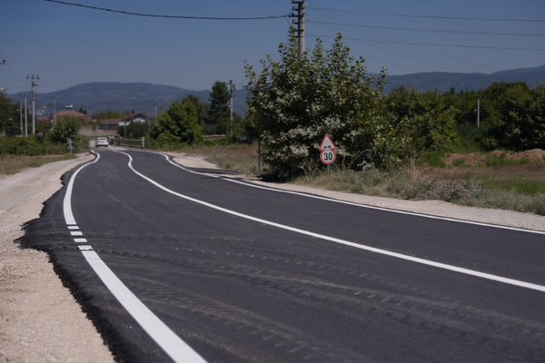 Düzce’de altyapısı tamamlanan yollar önceliklendiriliyor