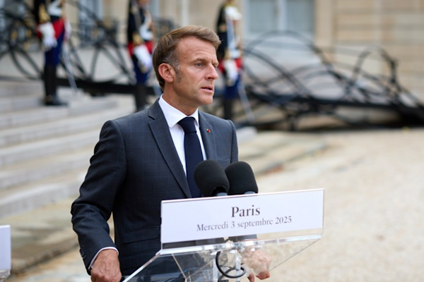 Macron: Fransa ve Suudi Arabistan birlikte çalışmaya devam edecek