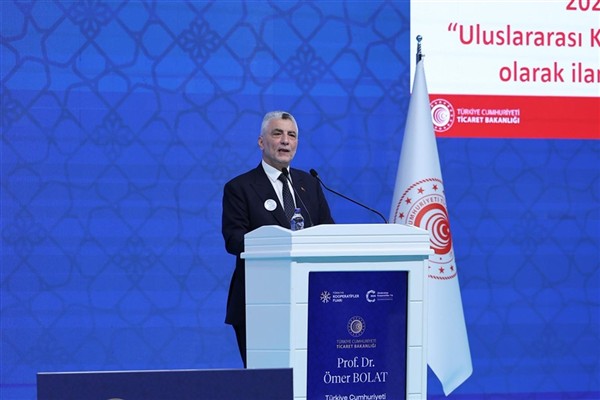 Bakan Bolat: Ahlat’ta ecdadımızı rahmet ve minnetle yad ettik