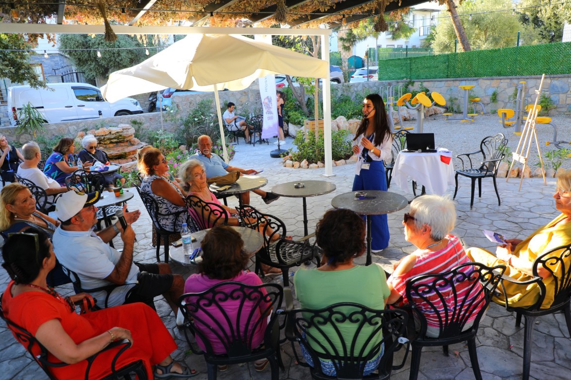 Bodrum Belediyesi’nden emeklilere yönelik iki farklı atölye