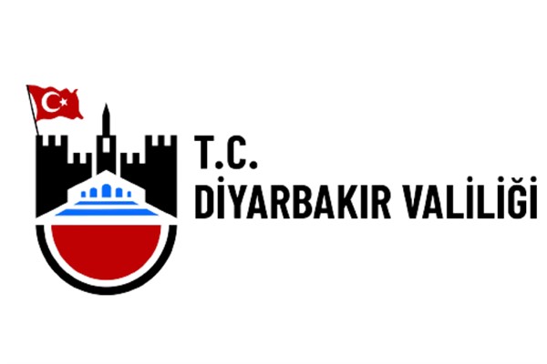 Diyarbakır’da terör örgütü posterleriyle ilgili 4 kişi gözaltına alındı