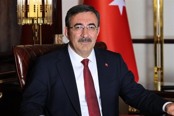 Yılmaz: Temel önceliğimiz, yolcuların ve mürettebatın kurtarılmasıdır