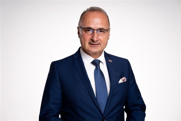 Radman: Ekonomik bağlarımızı güçlendireceğiz