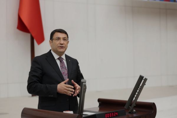 Şahin: Hukuk düzeni bu millete en büyük borcumuzdur