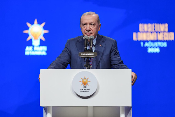 Cumhurbaşkanı Erdoğan: Yunanistan yanlış yoldan dönmeli