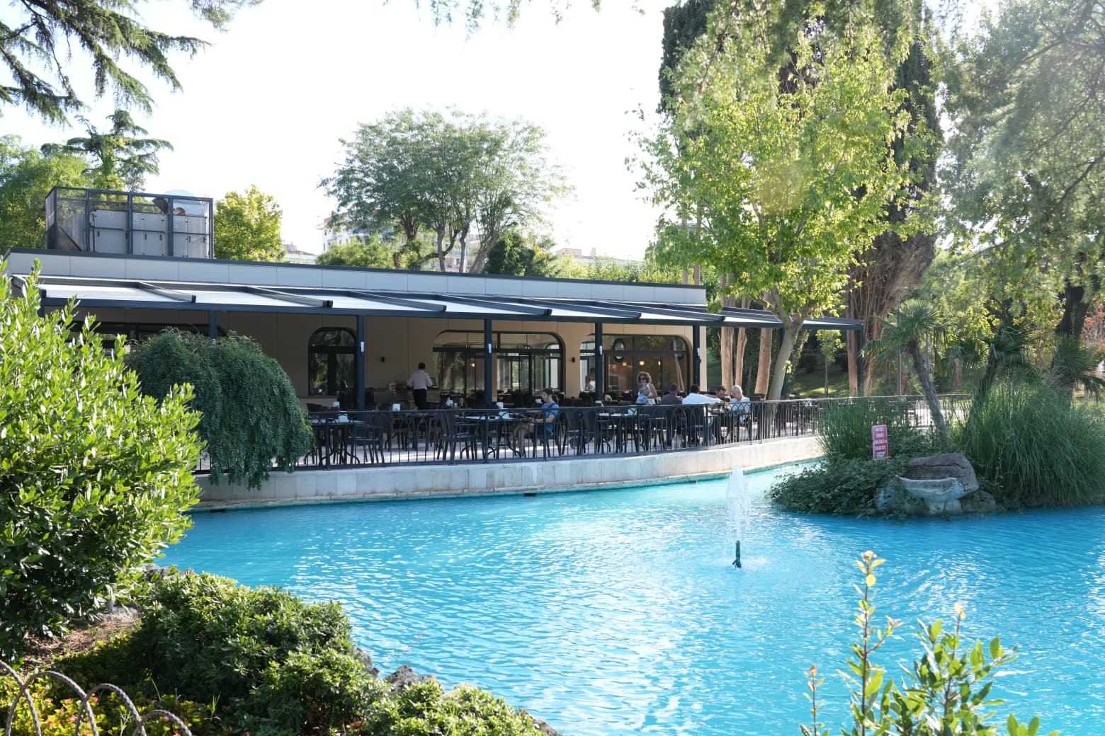 Özgürlük Parkı Khalkedon restoranı hizmete açıldı