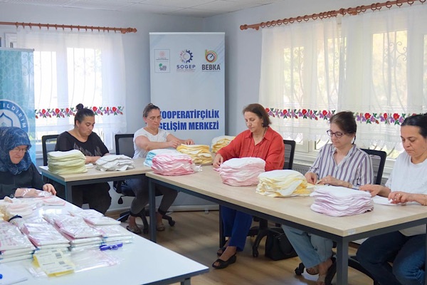 Yıldırım’da kadınların evden üretime katılımı destekleniyor