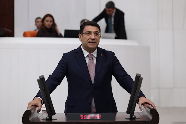 Şahin: Siz kendinizi bu ülkenin ebedi sahibi mi sanıyorsunuz?