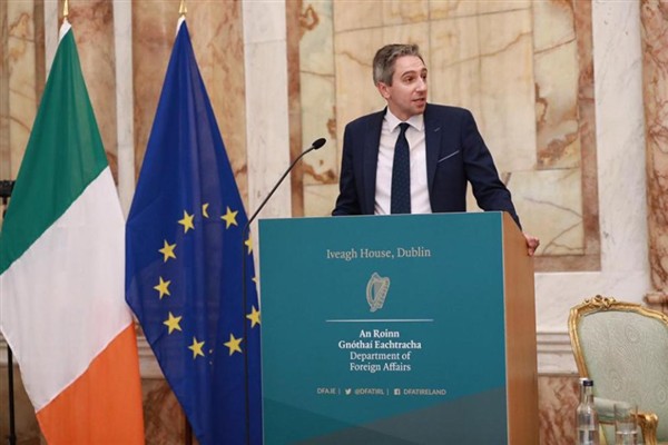 Harris, Mullingar’da bütçe öncesi etkinliğine katıldı