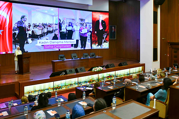 Ankara'da Kadın muhtarlarla şiddetle mücadele ve hukuki destek mekanizmaları ele alındı