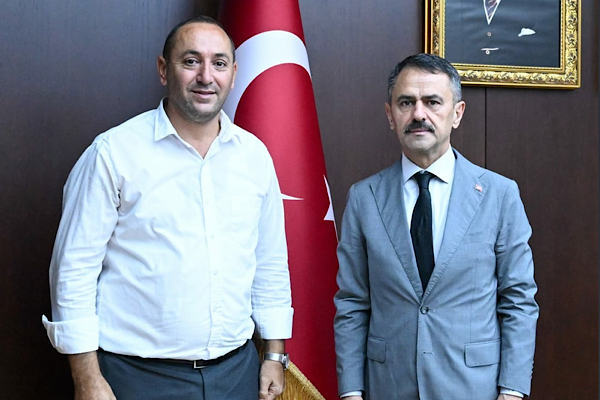 Gebze Cumhuriyet Mahalle Muhtarı Kıldacı, Vali Aktaş’ı ziyaret etti